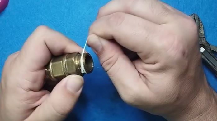 Cómo Colocar Hilo Sellador de Teflón SIN FUGAS – Guía Paso a Paso